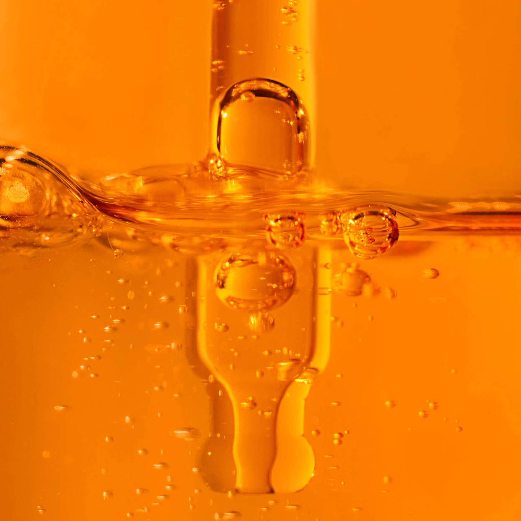 Ser booster iluminator cu 10% Vitamina C